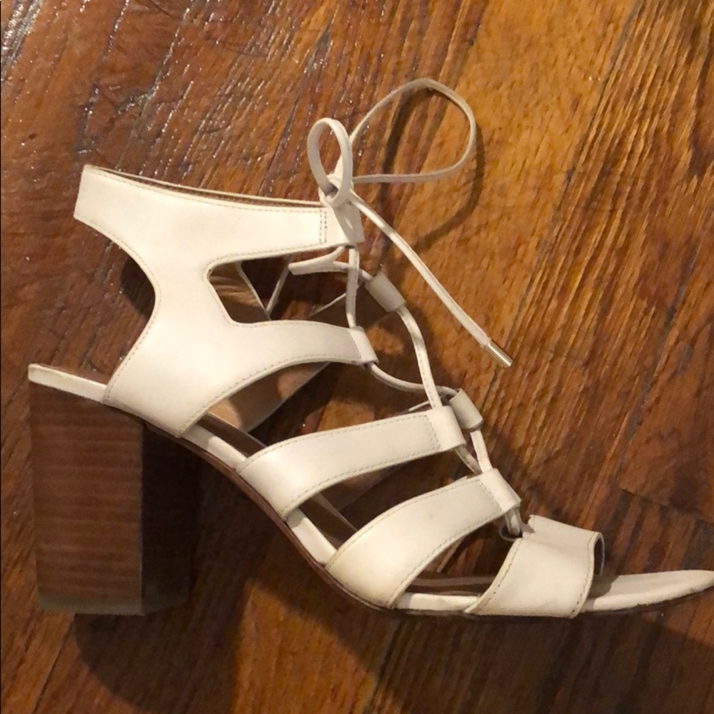 Coach Larissa Tie Up Chunky Heel Off-white 9.5